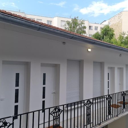 2G- Studio Tout Equipe Avec Cuisine Proche Paris Issy-les-Moulineaux Bagian luar foto