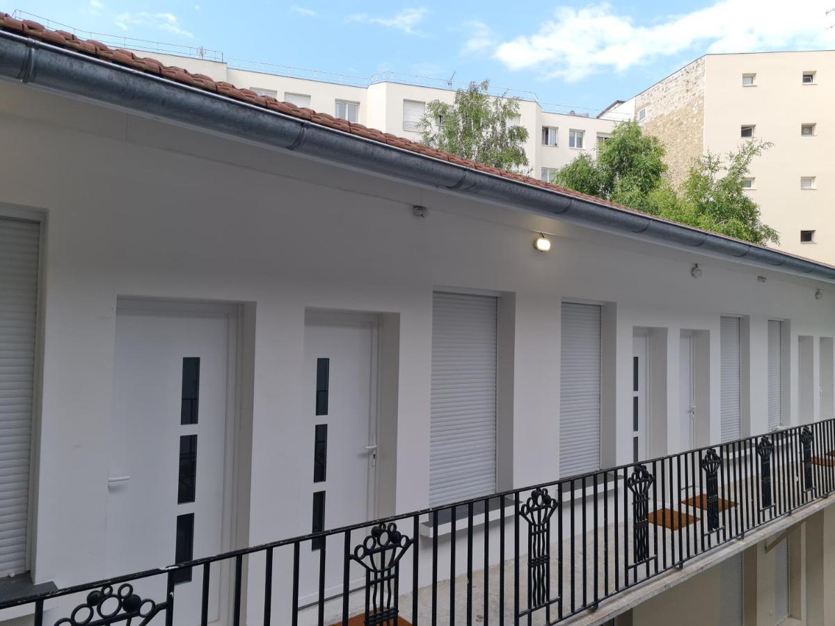 2G- Studio Tout Equipe Avec Cuisine Proche Paris Issy-les-Moulineaux Bagian luar foto